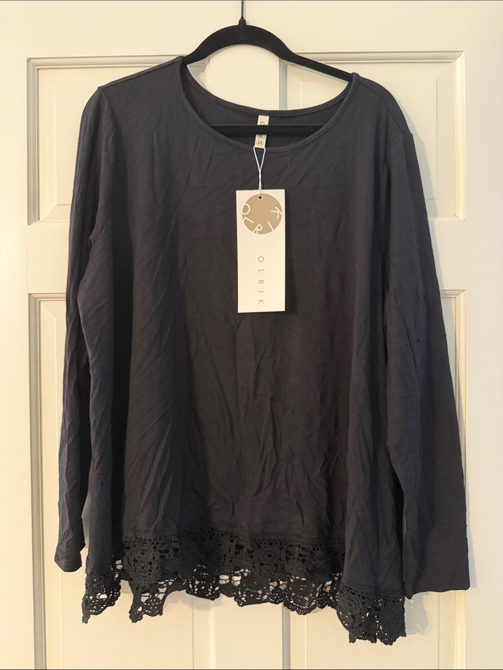 Long Sleeve Lace Trim Top - Plum